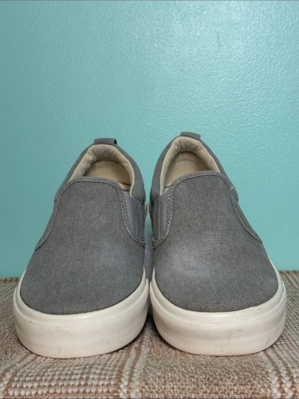 Taos Women’s Light Gray Wash Canvas Rubber “Soul” Slip-On Sneakers. Size-9